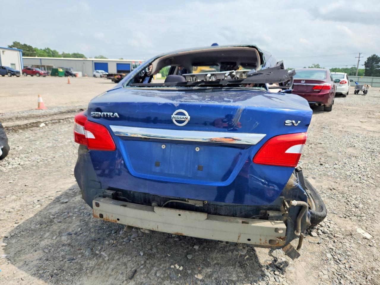2017 NISSAN SENTRA