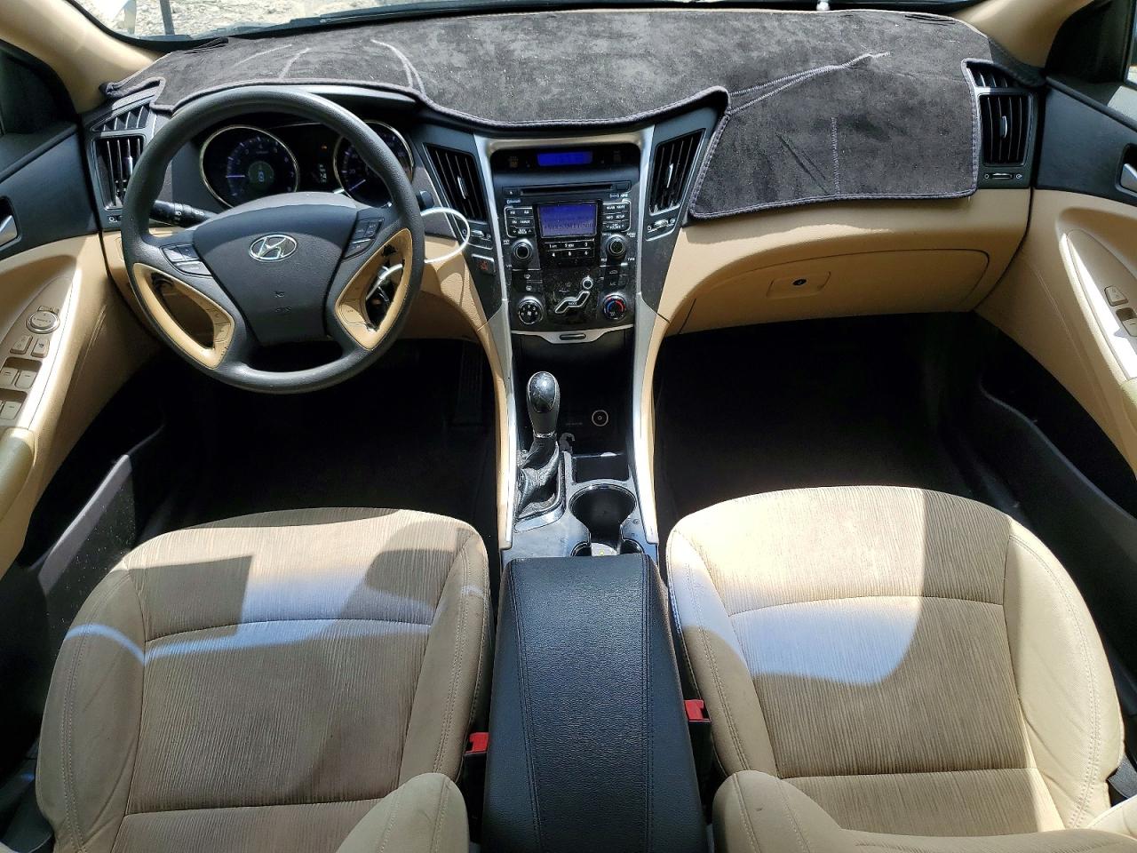 2011 HYUNDAI SONATA