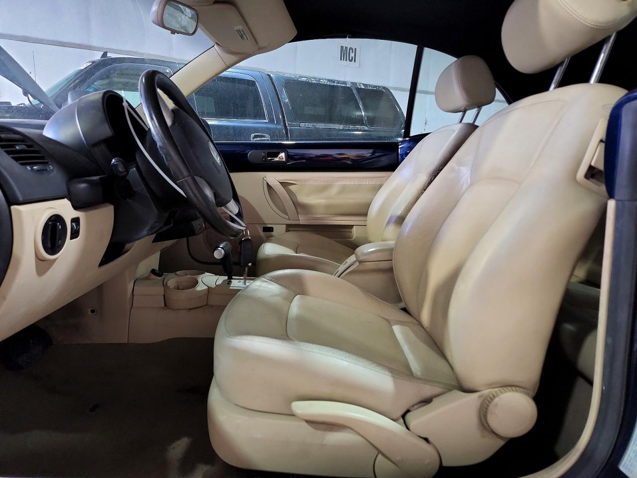2003 VOLKSWAGEN BEETLE