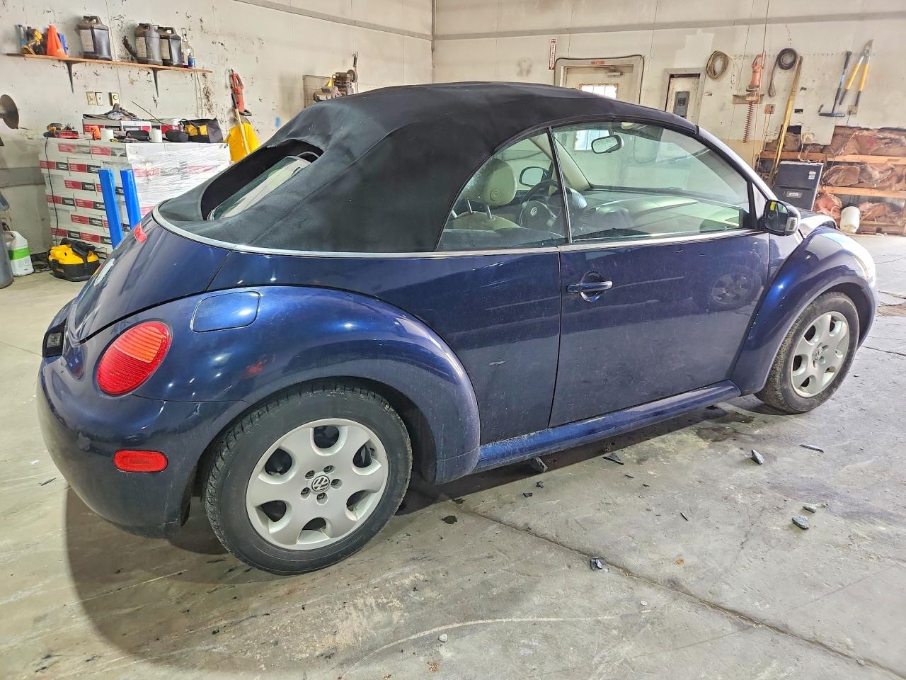 2003 VOLKSWAGEN BEETLE