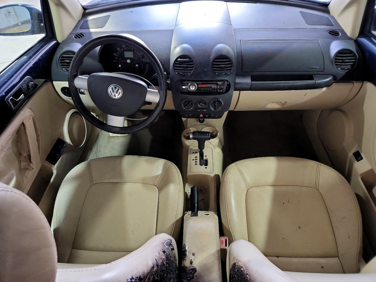 2003 VOLKSWAGEN BEETLE