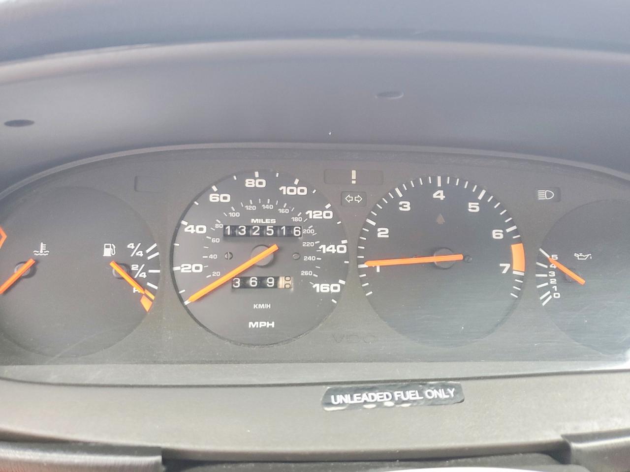 1987 PORSCHE 944