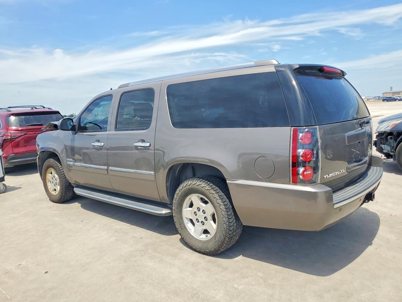 2014 GMC YUKON