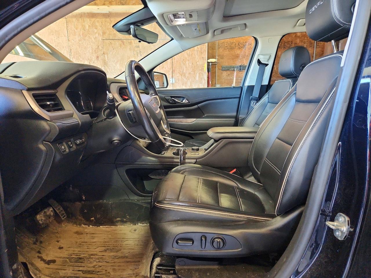 2021 GMC ACADIA DEN