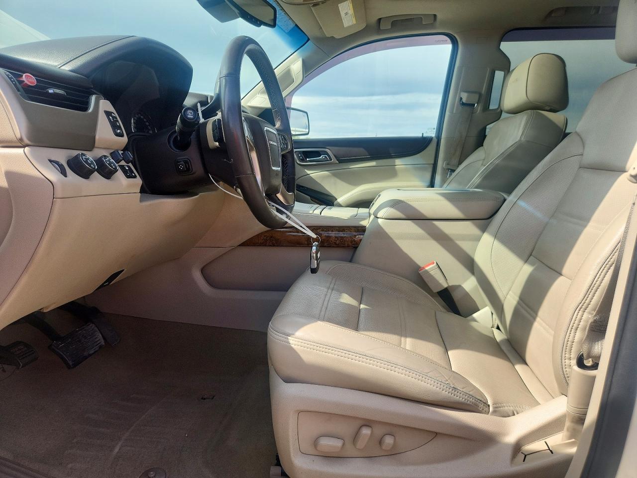 2015 GMC YUKON