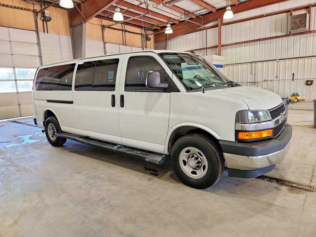 2019 CHEVROLET EXPRESS