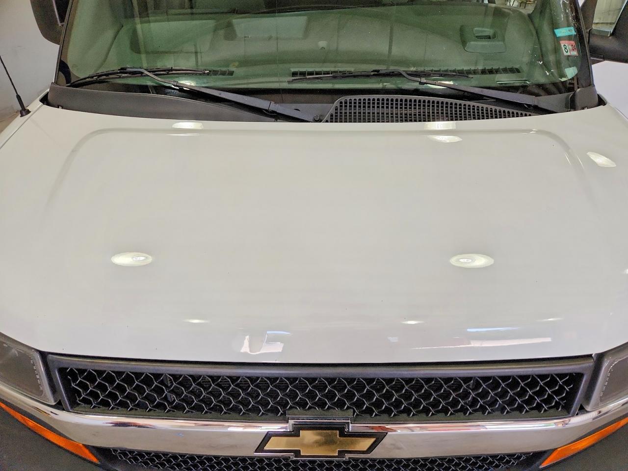 2019 CHEVROLET EXPRESS