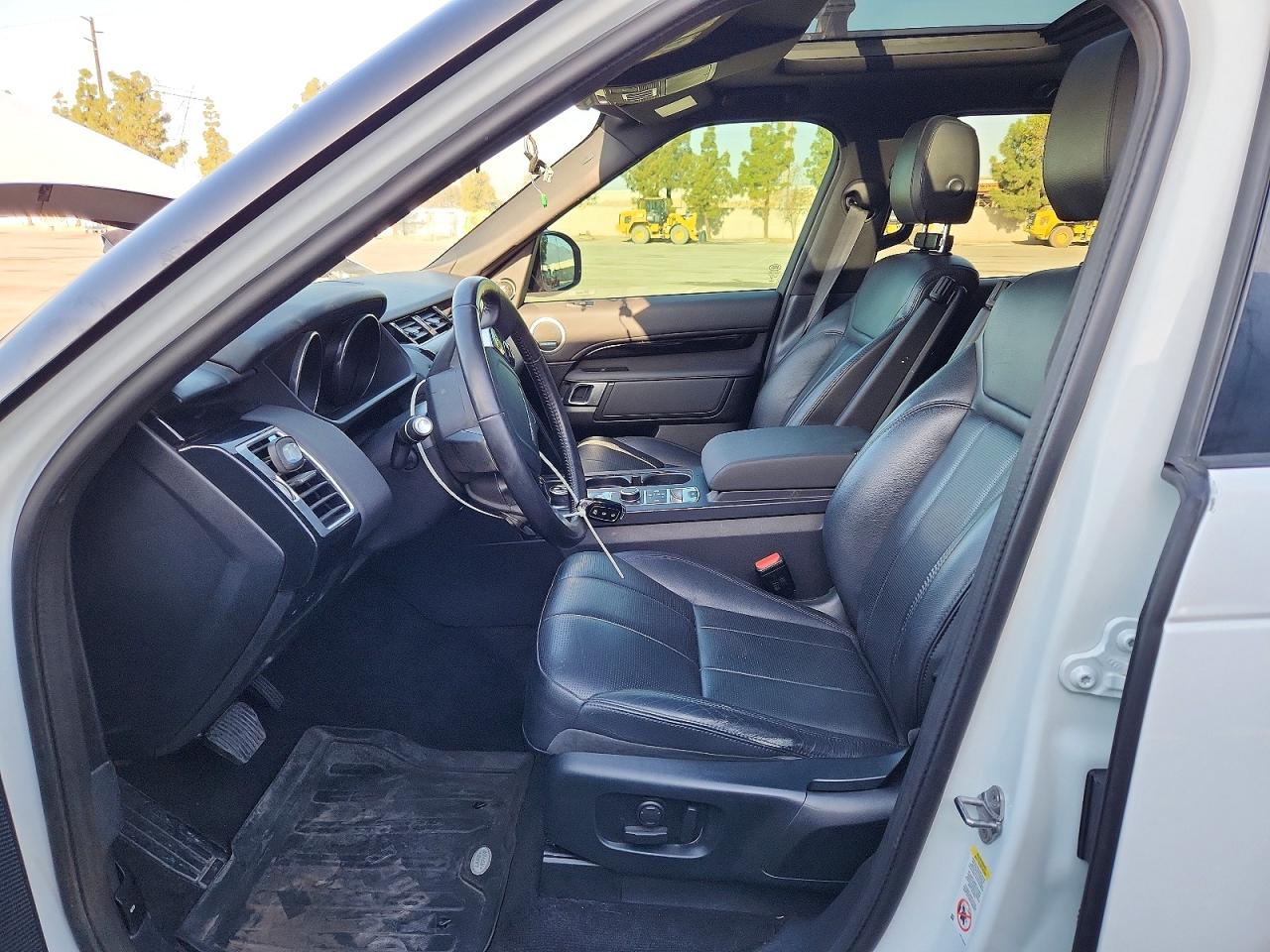 2020 LAND ROVER DISCOVERY