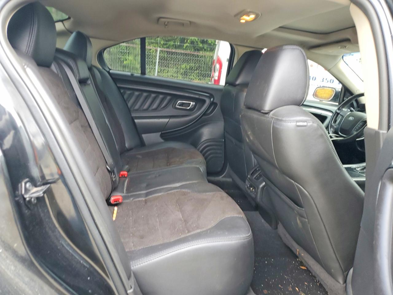 2011 FORD TAURUS