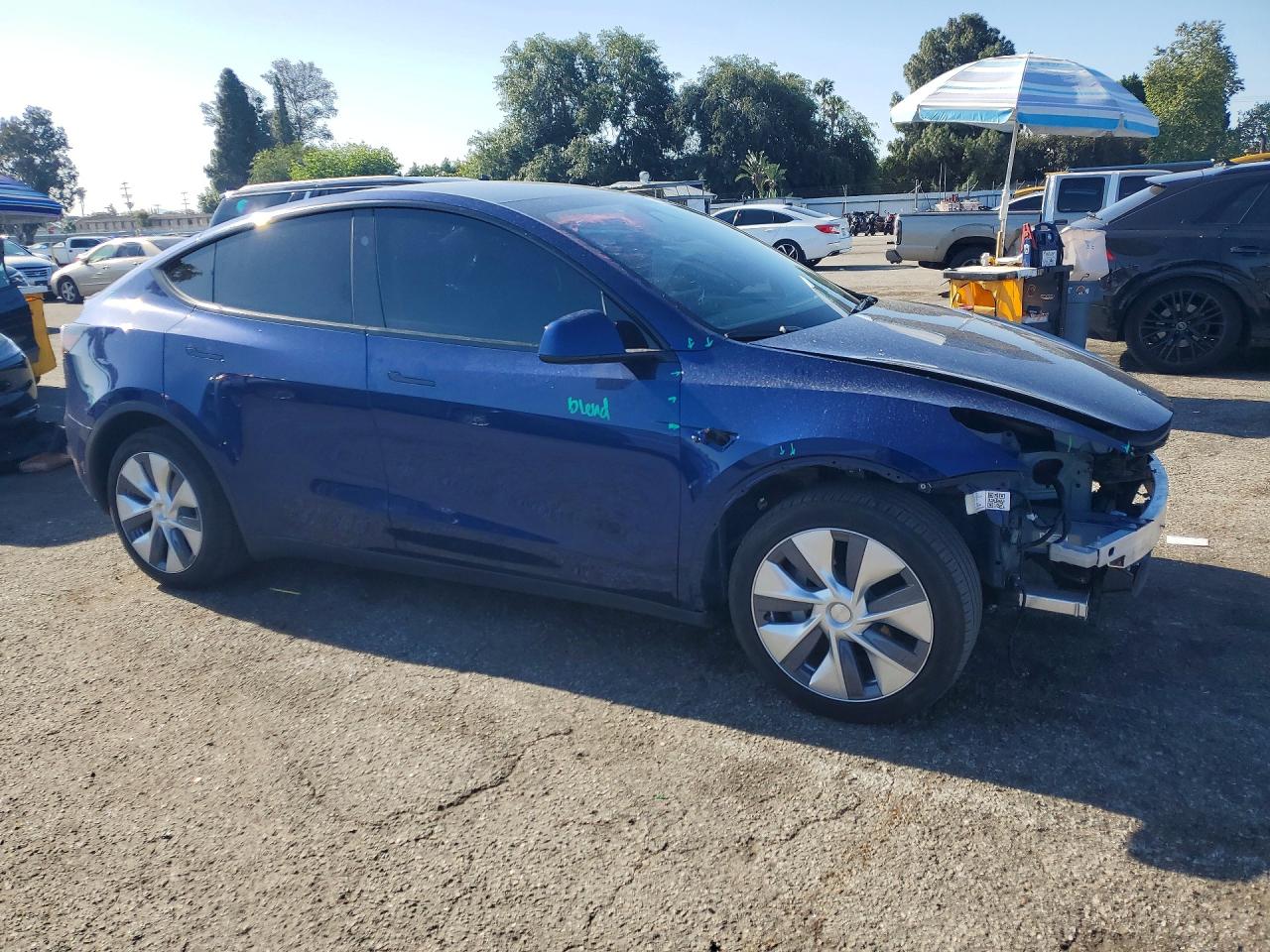 2024 TESLA MODEL Y