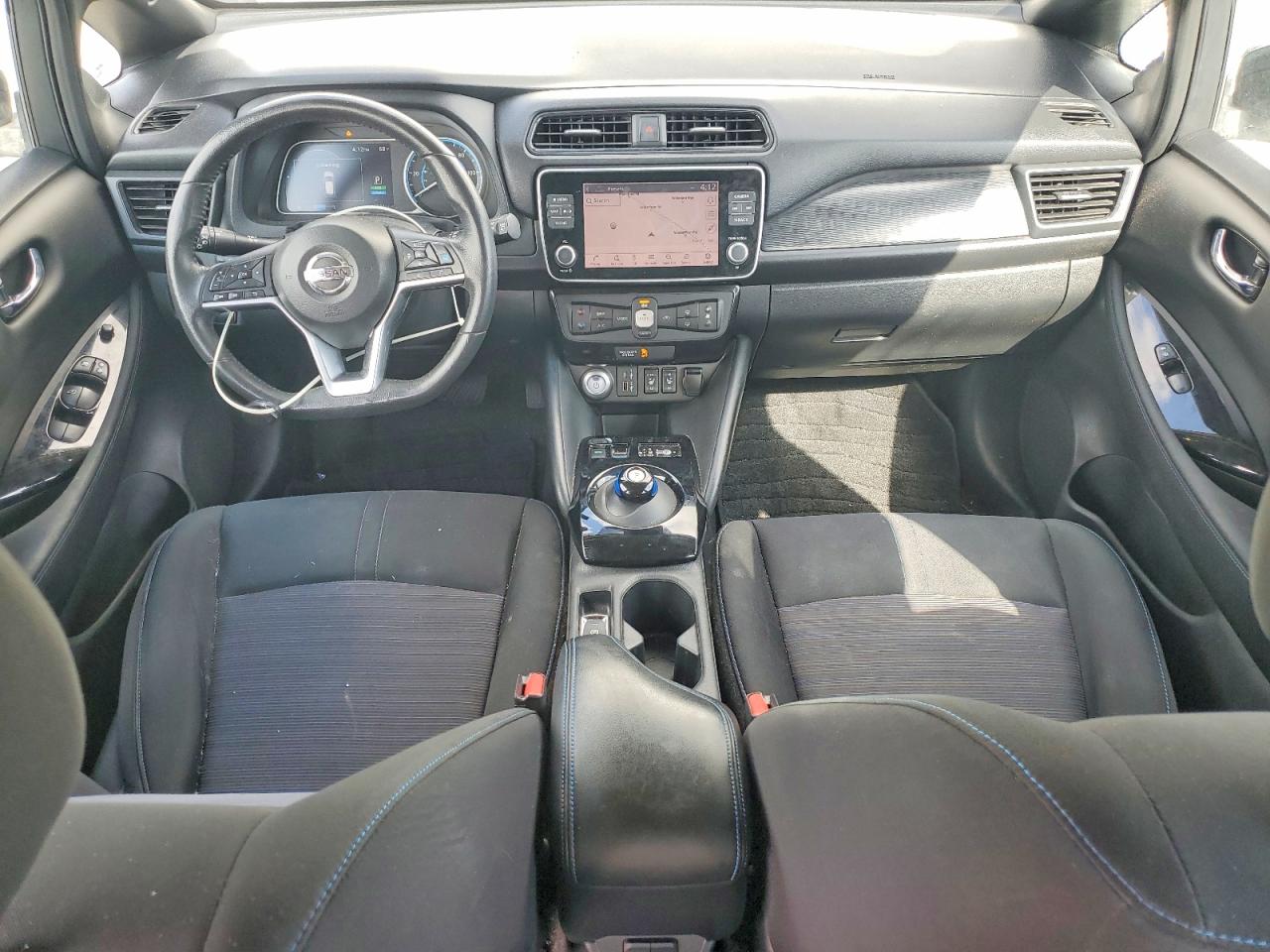 2020 NISSAN LEAF