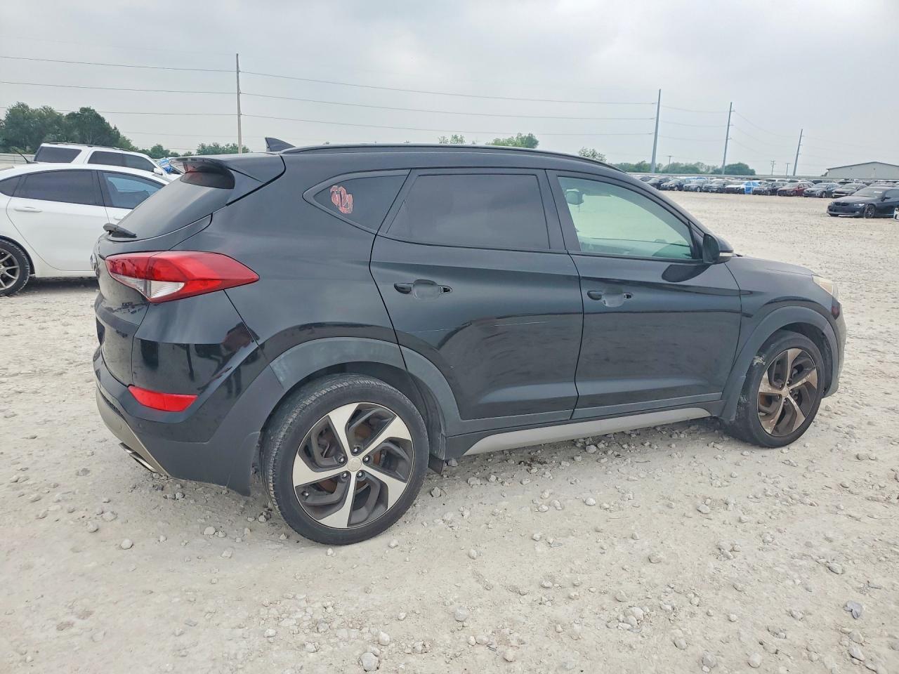2018 HYUNDAI TUCSON