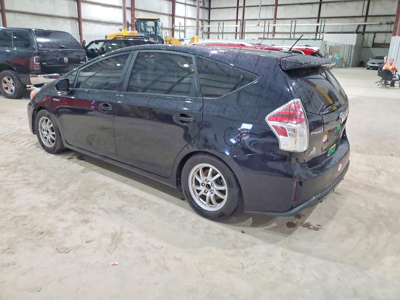 2017 TOYOTA PRIUS