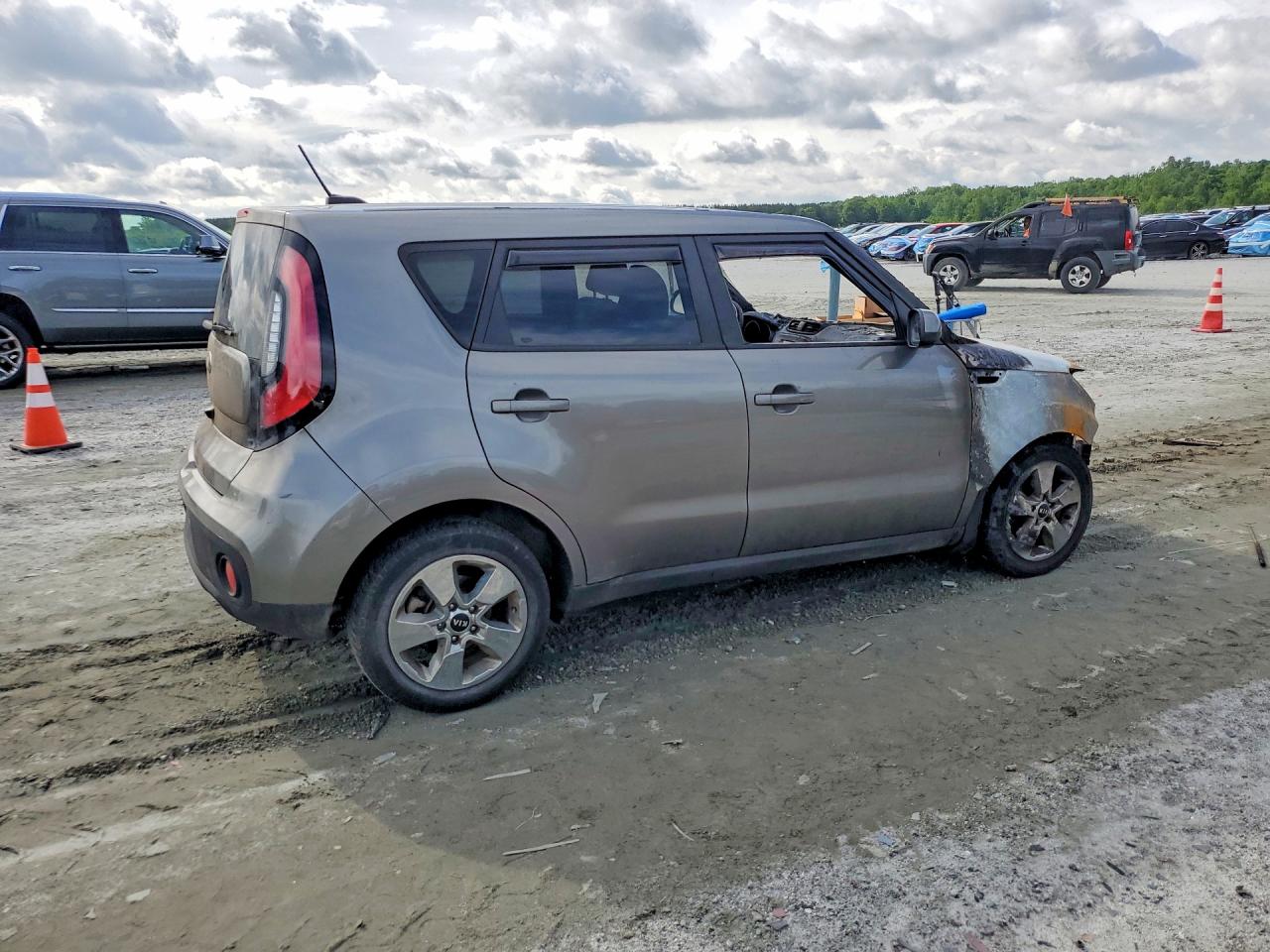 2017 KIA SOUL
