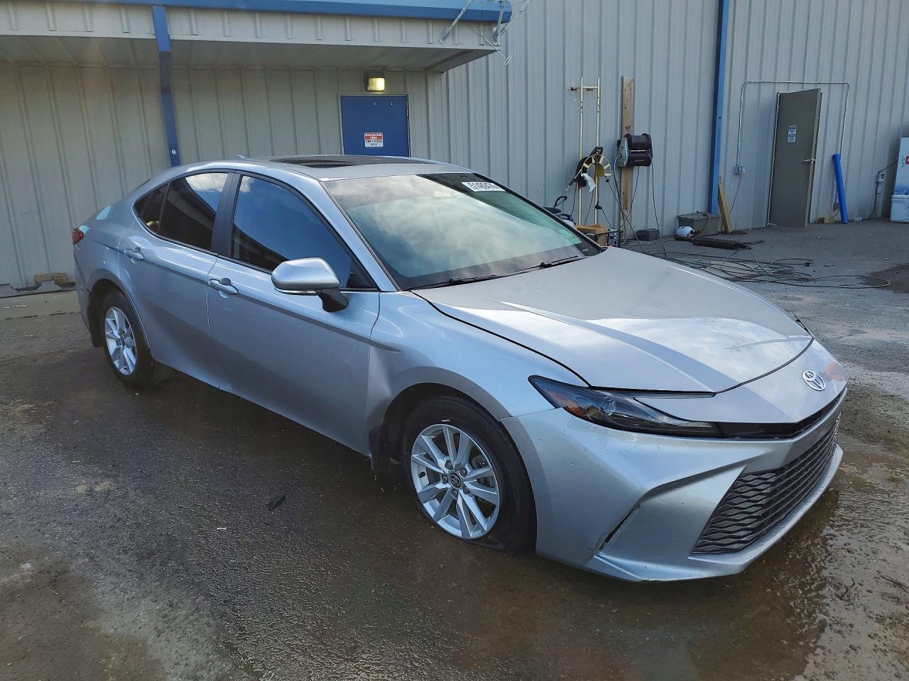 2025 TOYOTA CAMRY