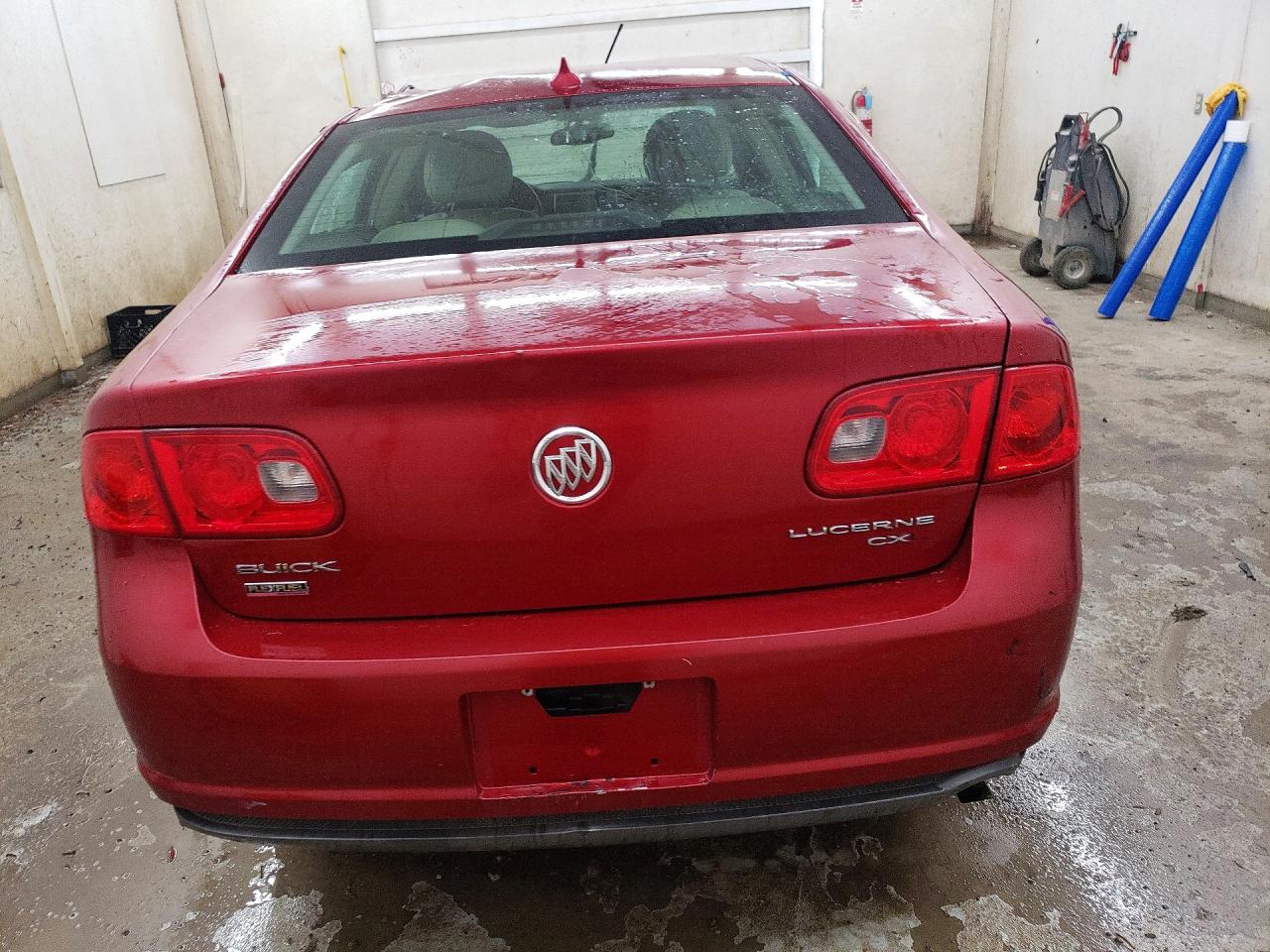 2010 BUICK LUCERNE