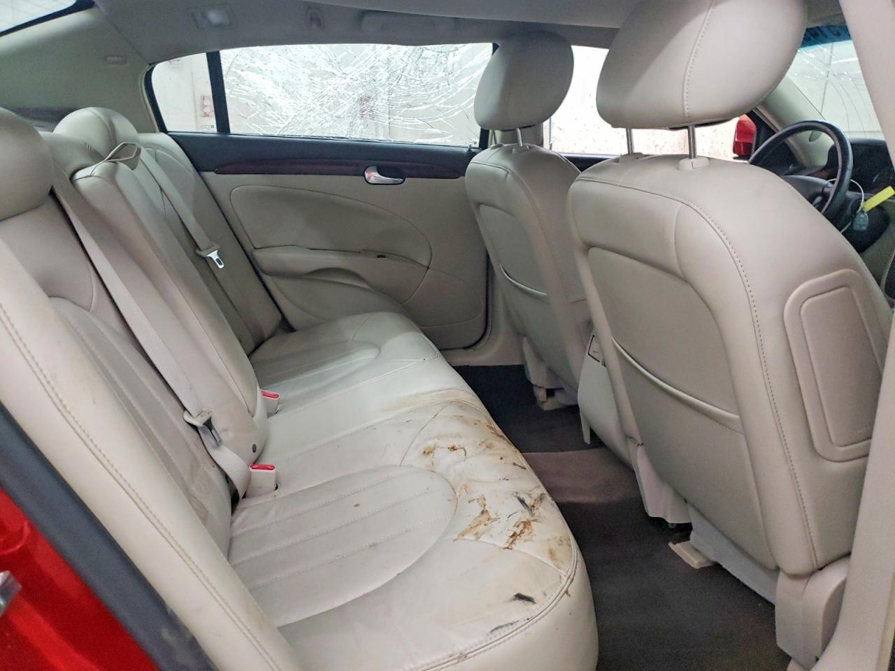 2010 BUICK LUCERNE