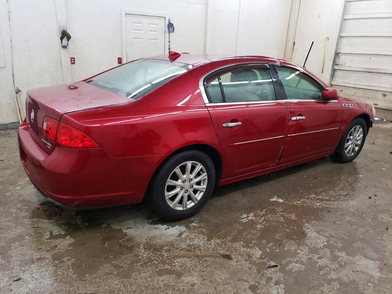 2010 BUICK LUCERNE