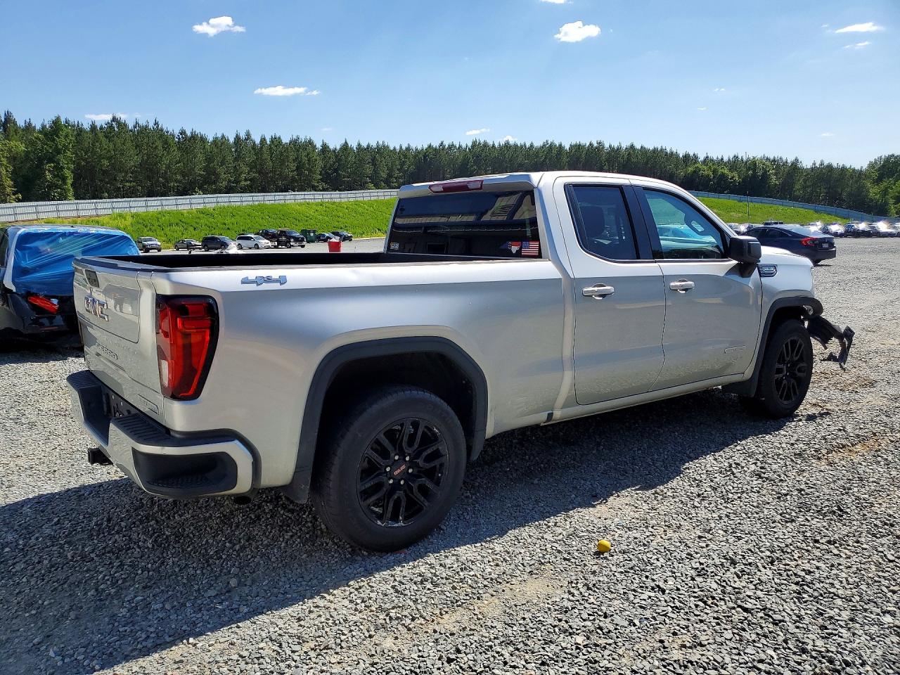 2022 GMC SIERRA