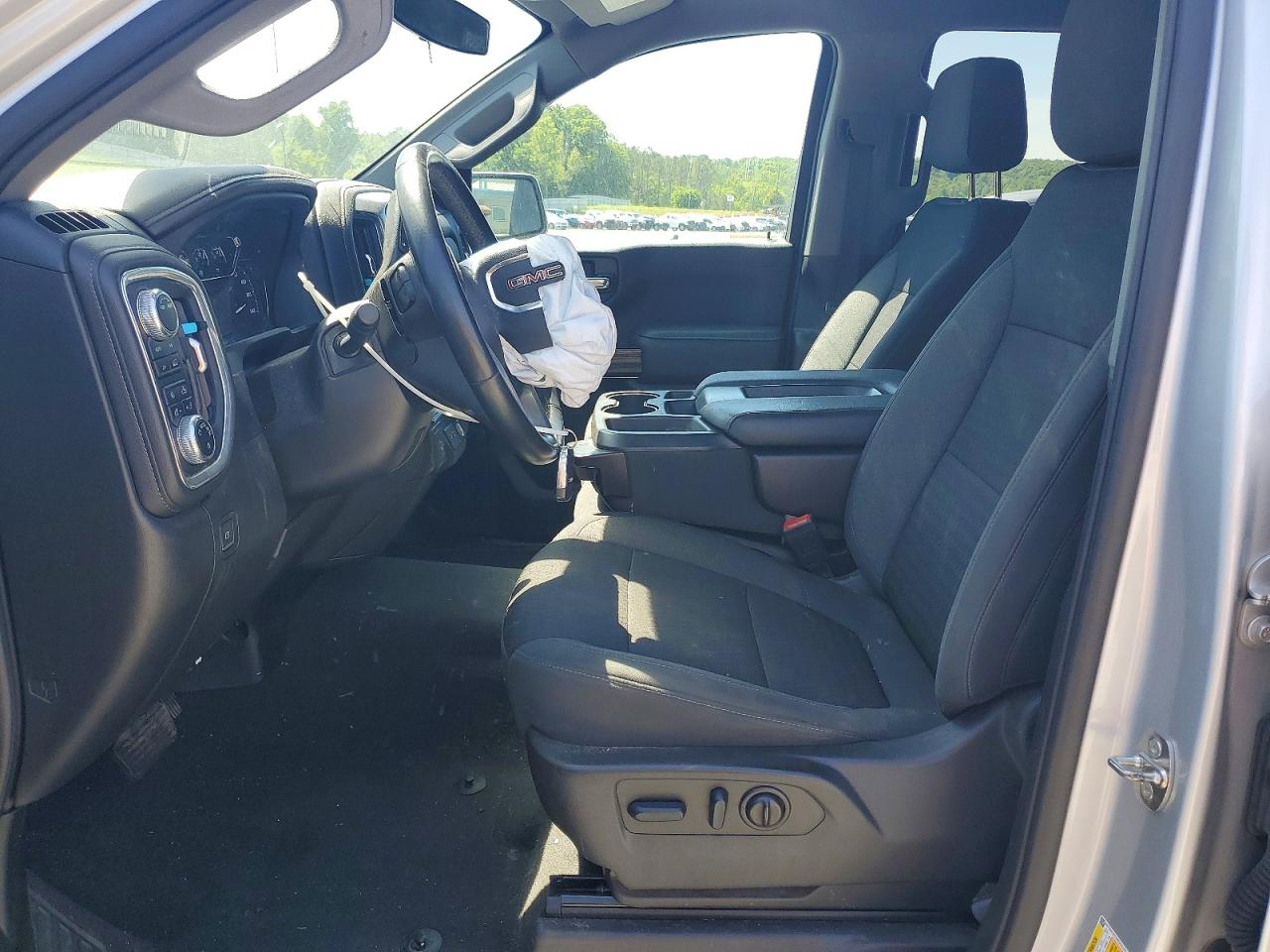 2022 GMC SIERRA