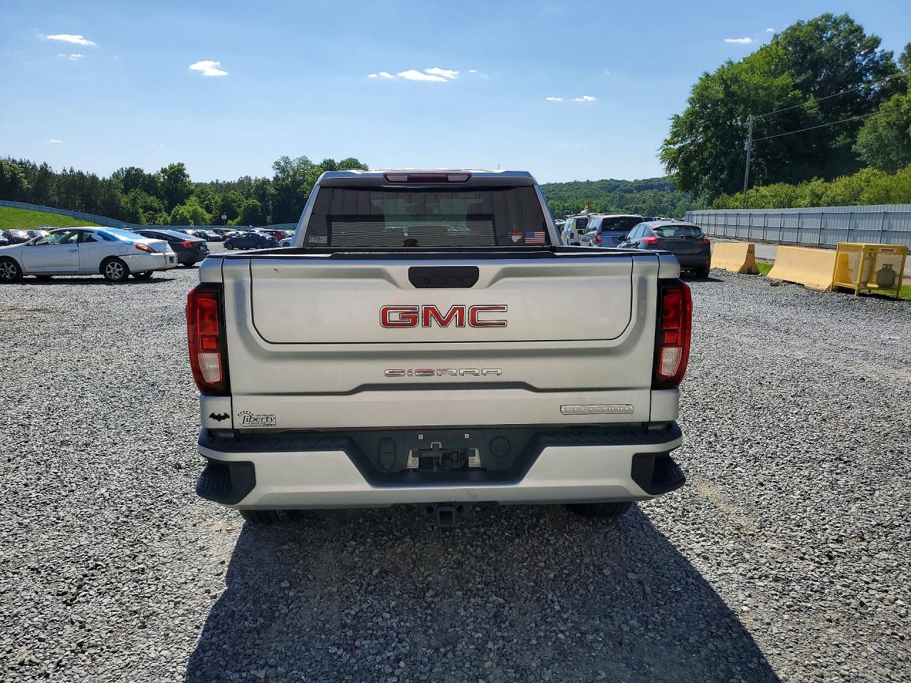 2022 GMC SIERRA