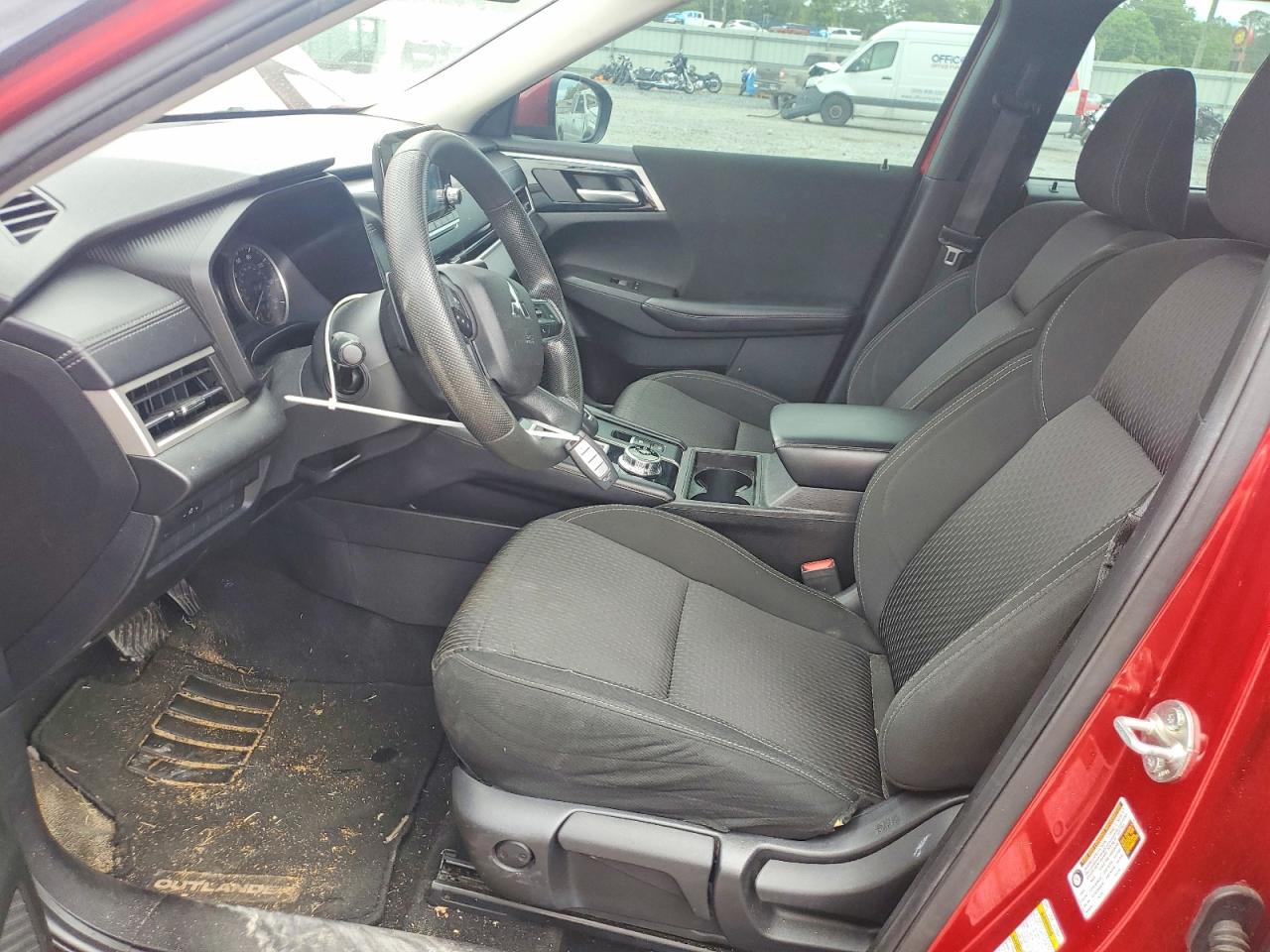 2023 MITSUBISHI OUTLANDER