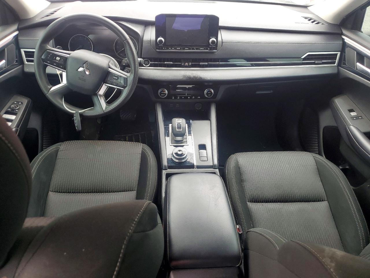2023 MITSUBISHI OUTLANDER