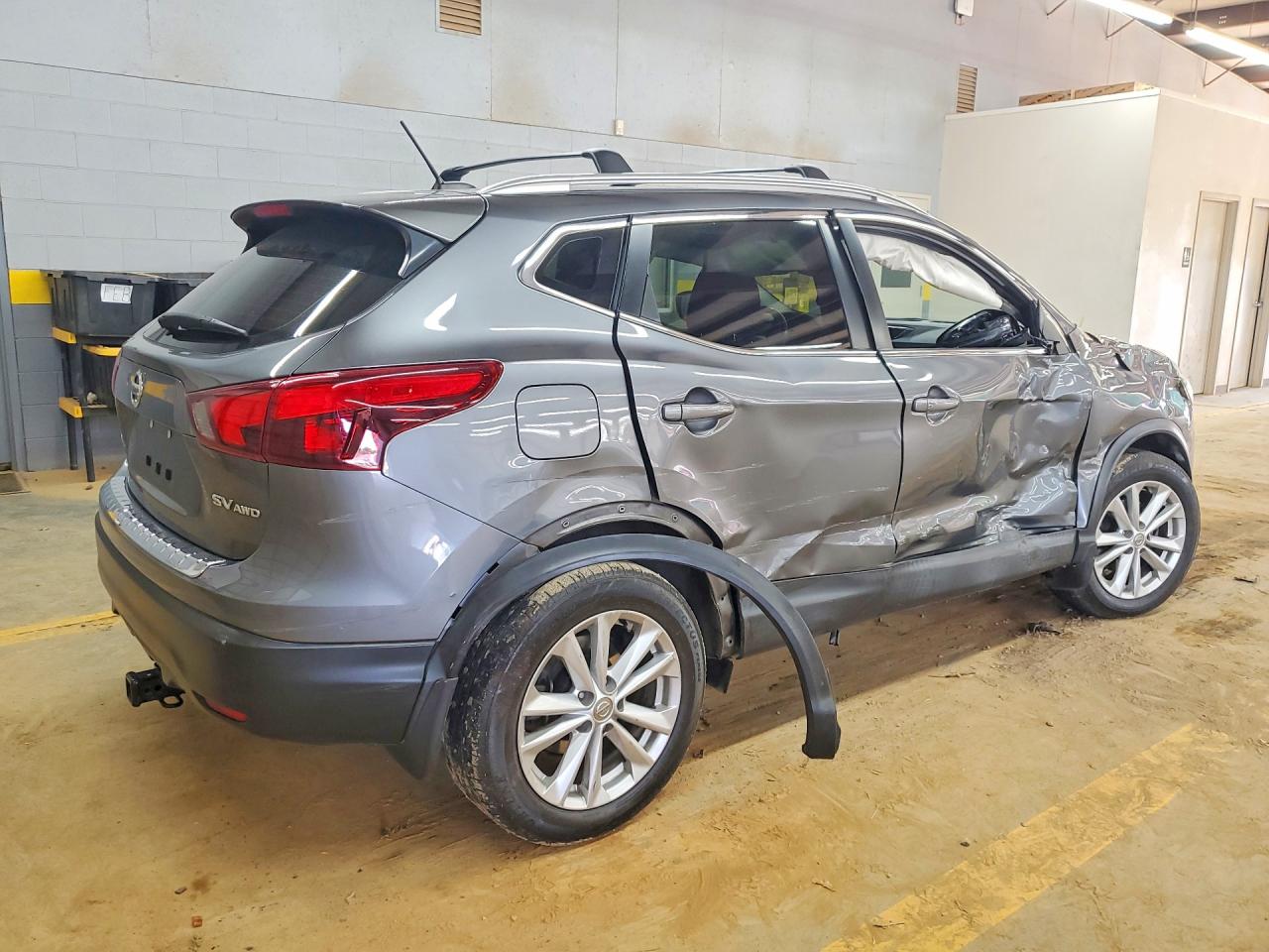 2018 NISSAN ROGUE