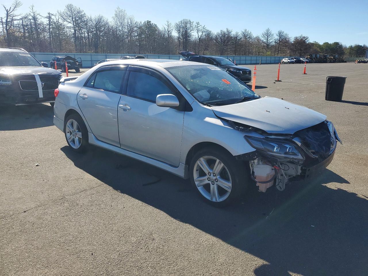 2013 TOYOTA COROLLA