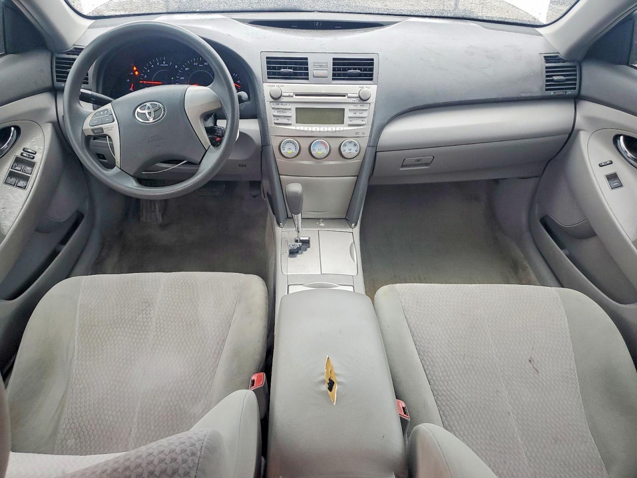 2010 TOYOTA CAMRY