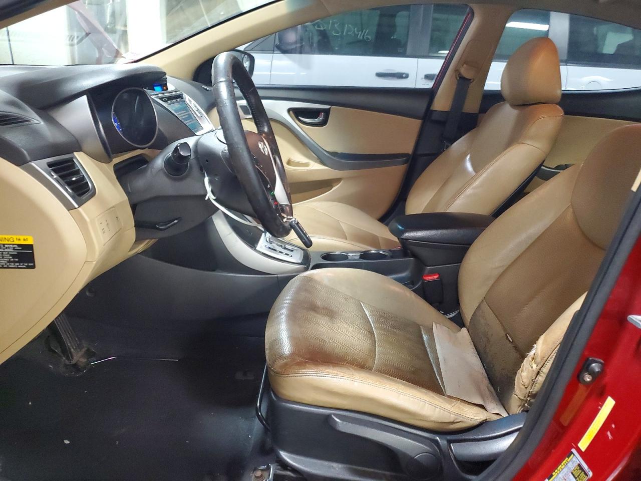 2012 HYUNDAI ELANTRA