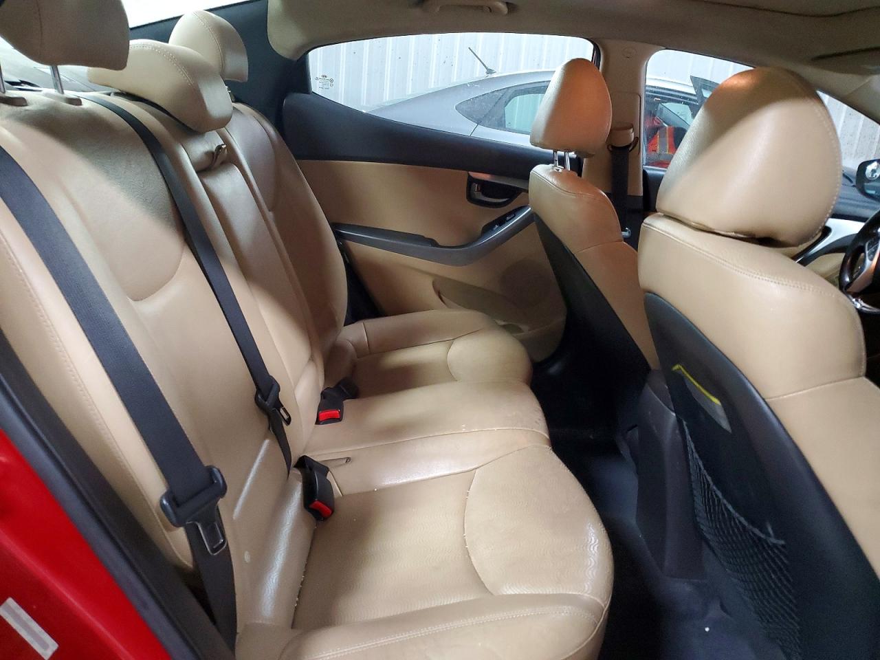 2012 HYUNDAI ELANTRA