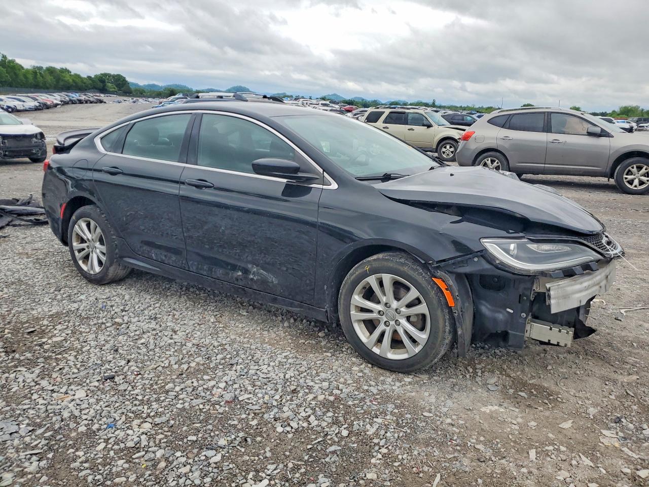 2015 CHRYSLER 200