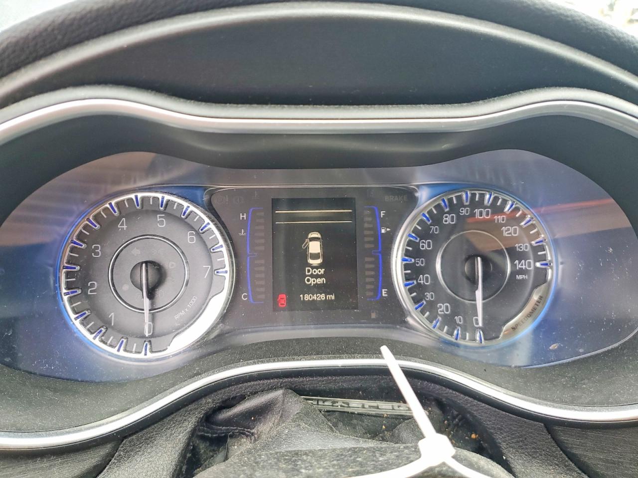 2015 CHRYSLER 200