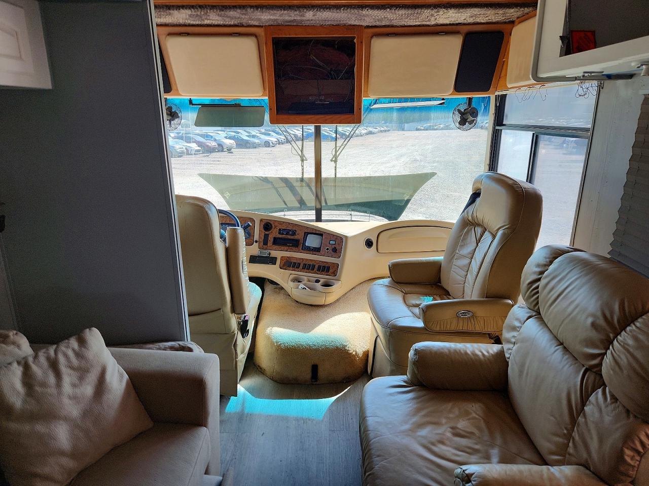 2000 COACHMEN MOTORHOME