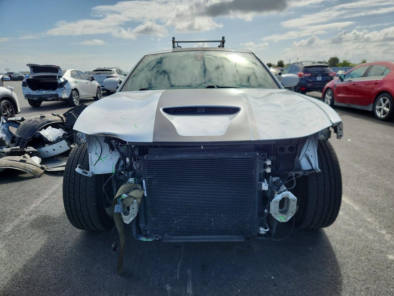 2019 DODGE CHARGER