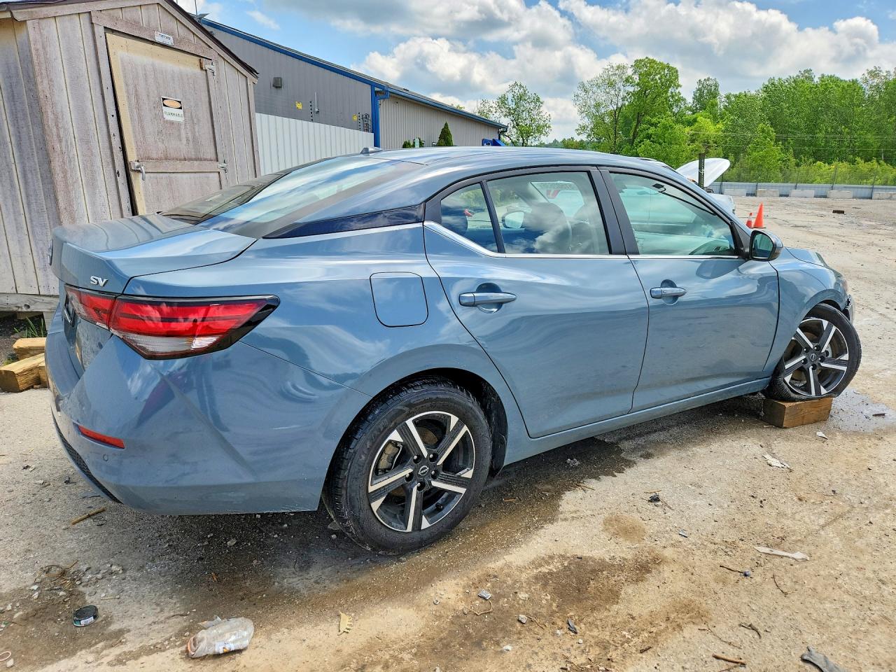 2024 NISSAN SENTRA