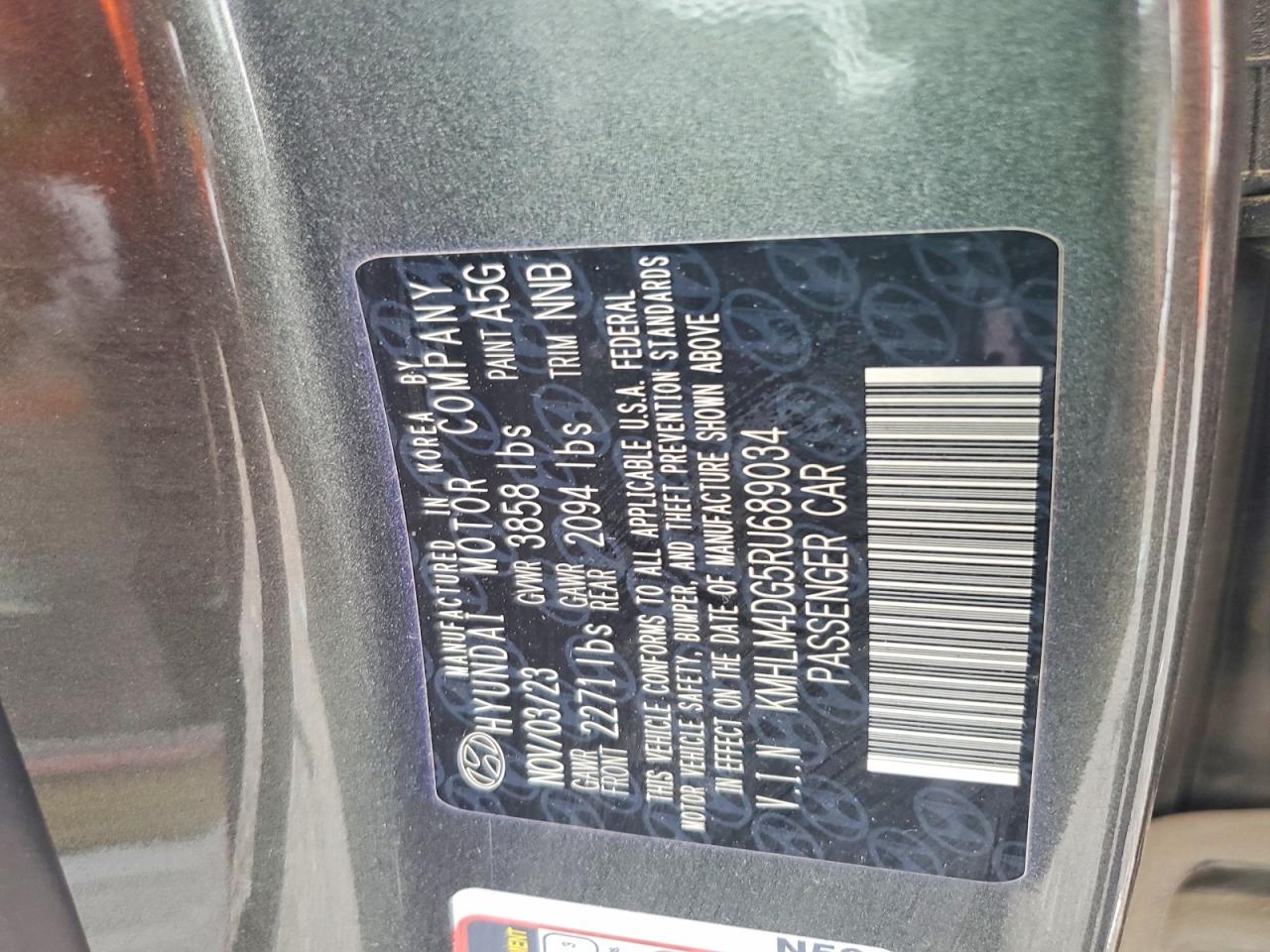 2024 HYUNDAI ELANTRA