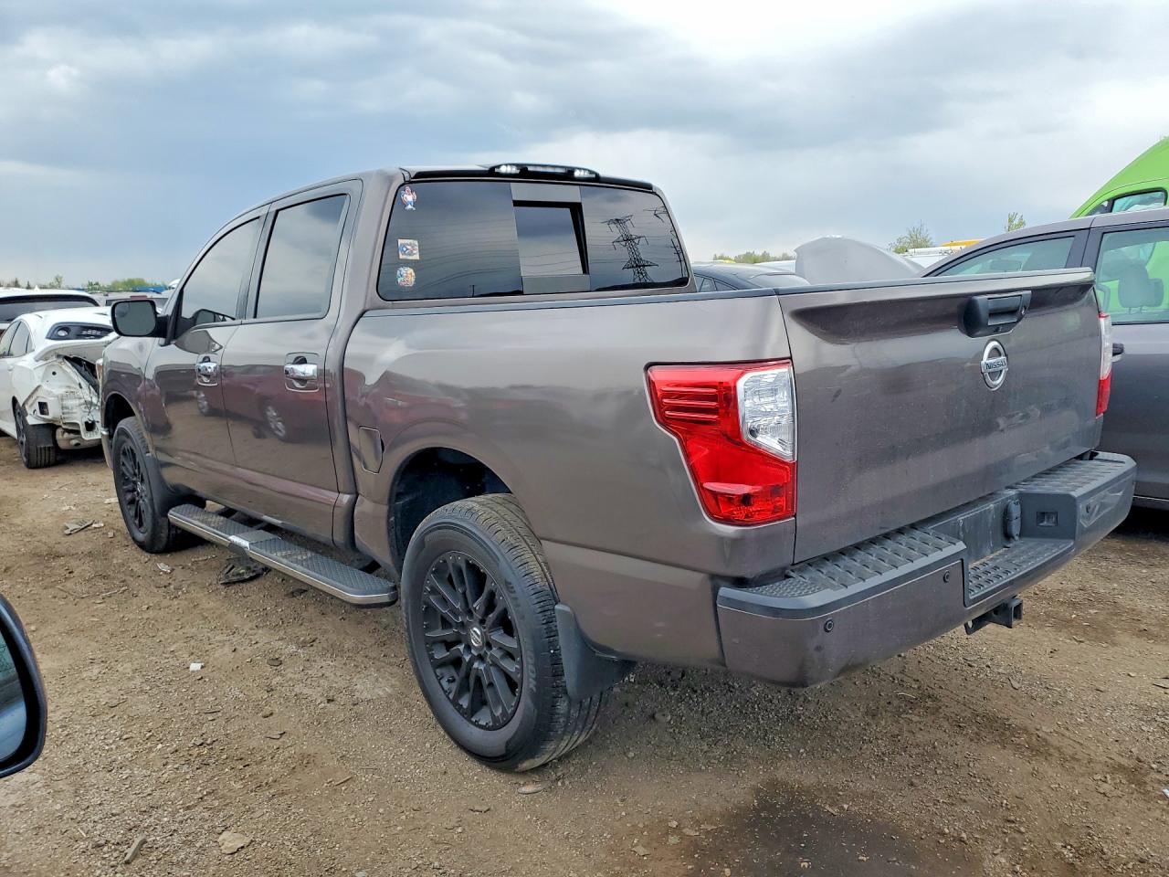 2018 NISSAN TITAN