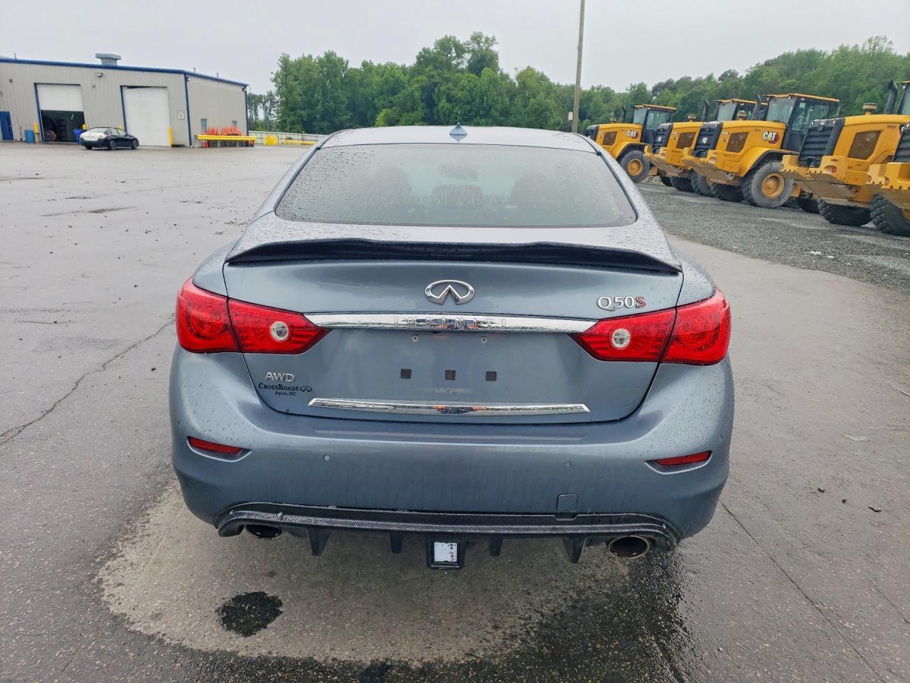 2015 INFINITI Q50
