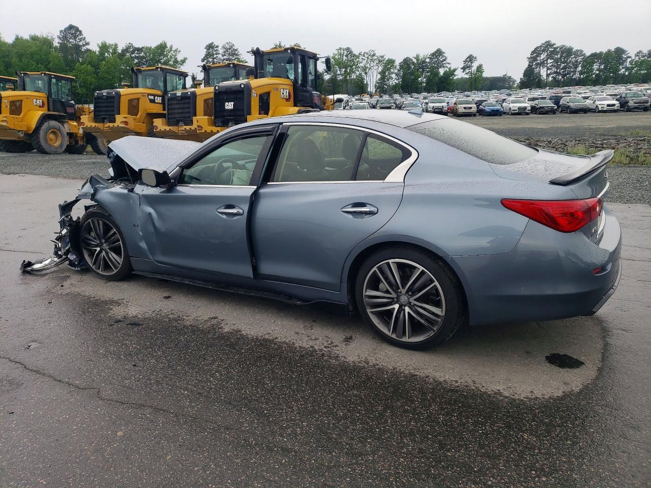 2015 INFINITI Q50