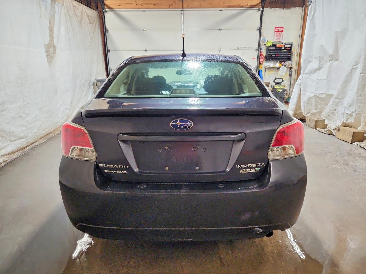 2016 SUBARU IMPREZA