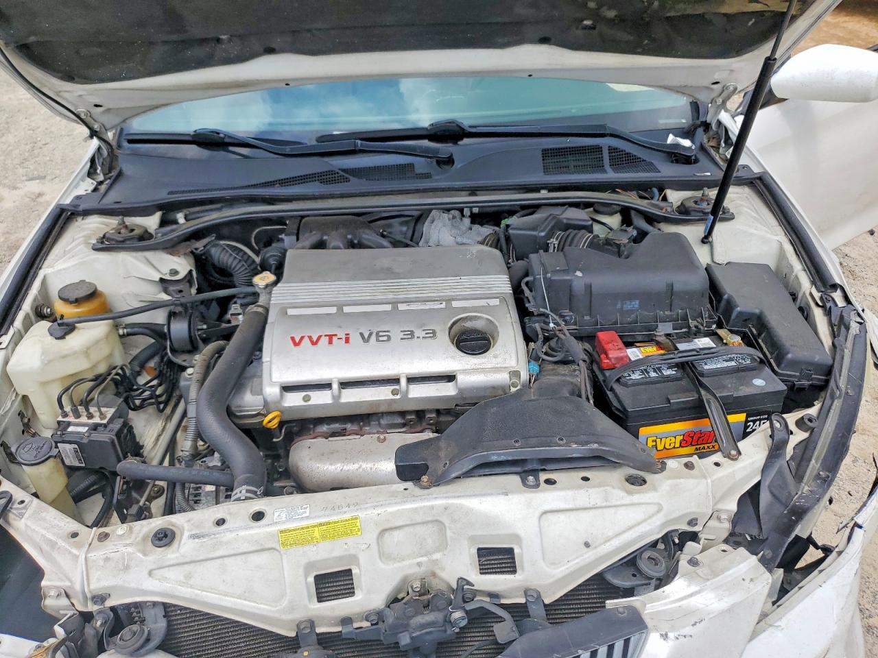 2004 TOYOTA CAMRY SOLA