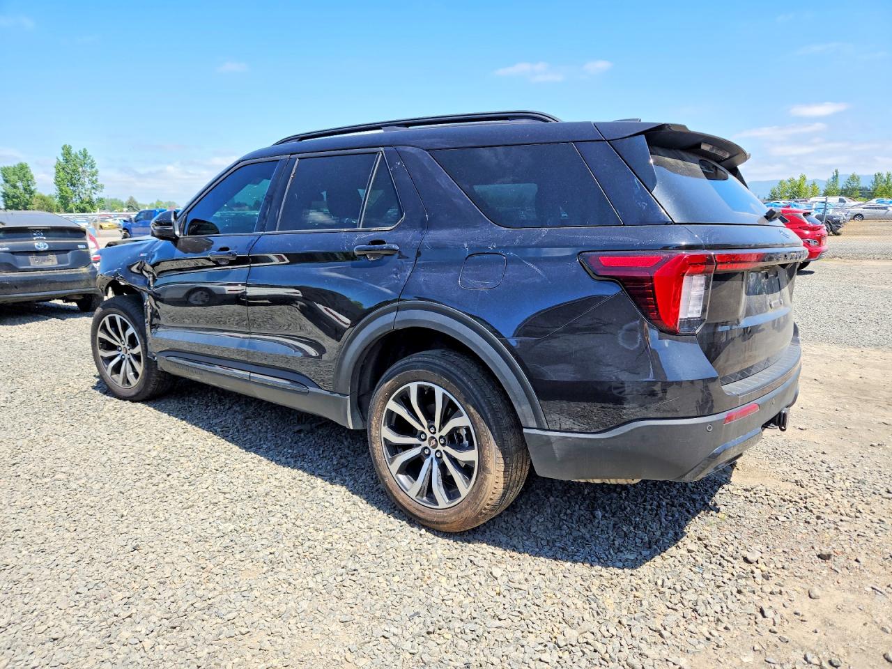 2025 FORD EXPLORER