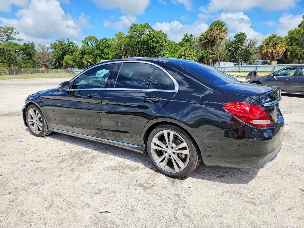 2015 MERCEDES-BENZ C-CLASS
