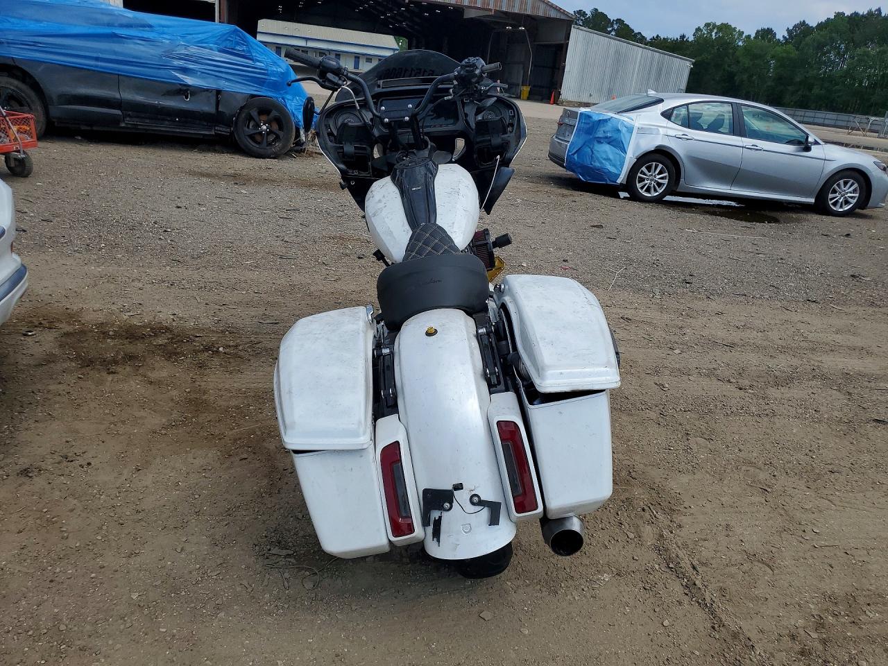 2024 HARLEY-DAVIDSON FL
