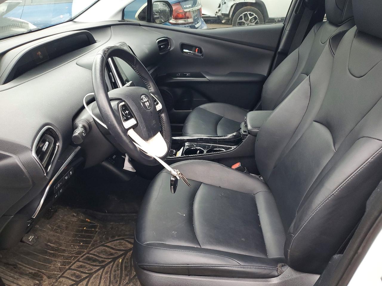 2018 TOYOTA PRIUS
