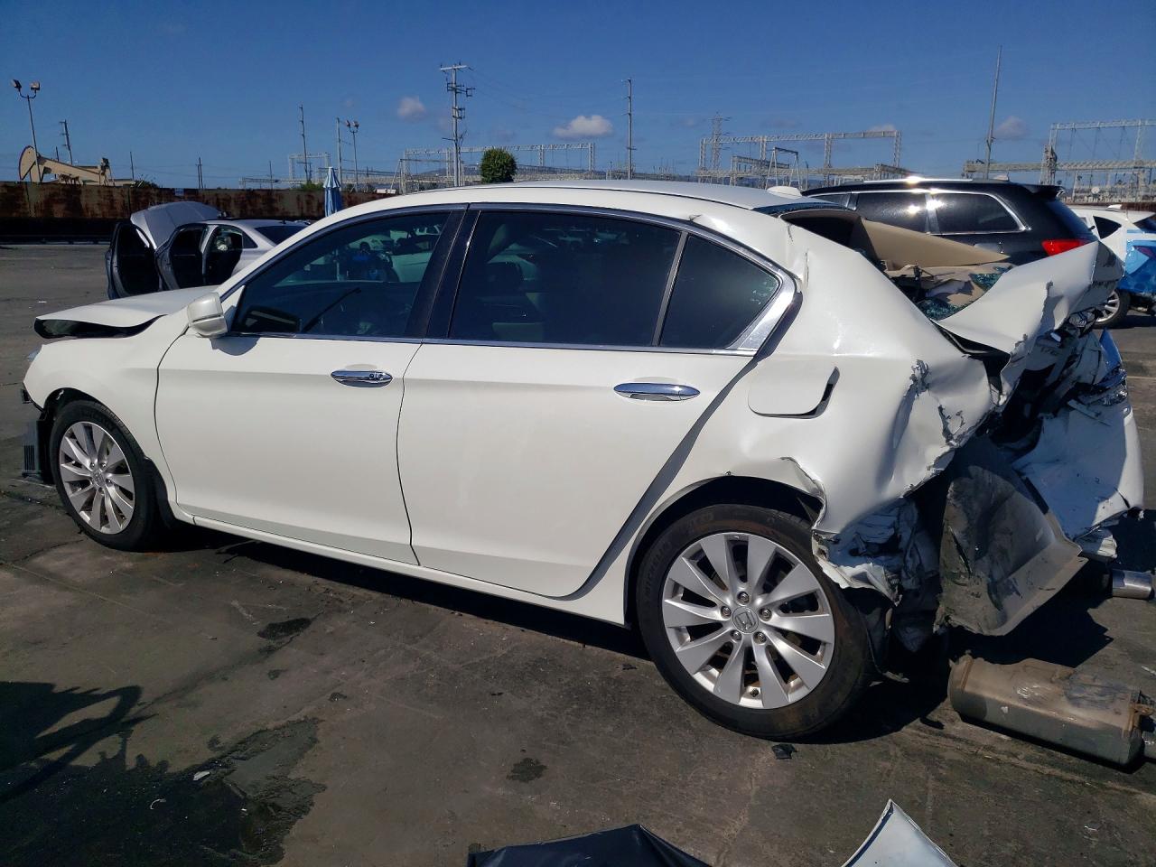 2013 HONDA ACCORD