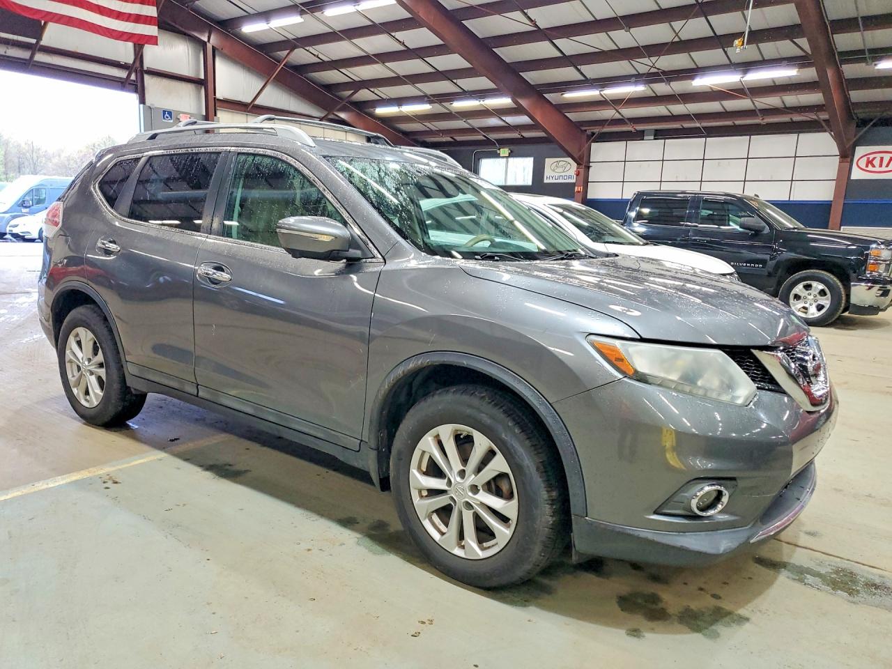 2015 NISSAN ROGUE