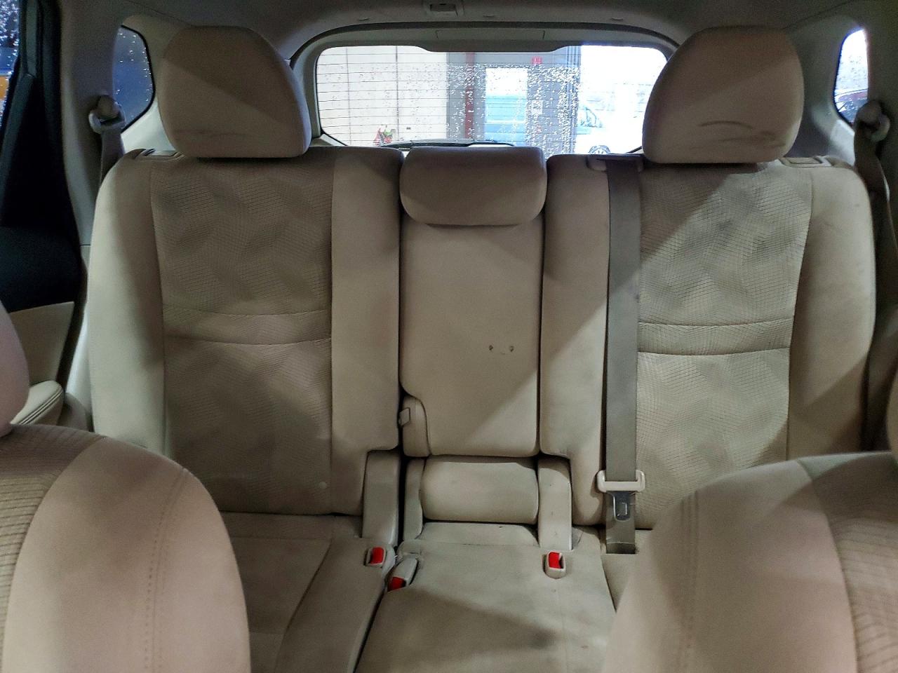 2015 NISSAN ROGUE